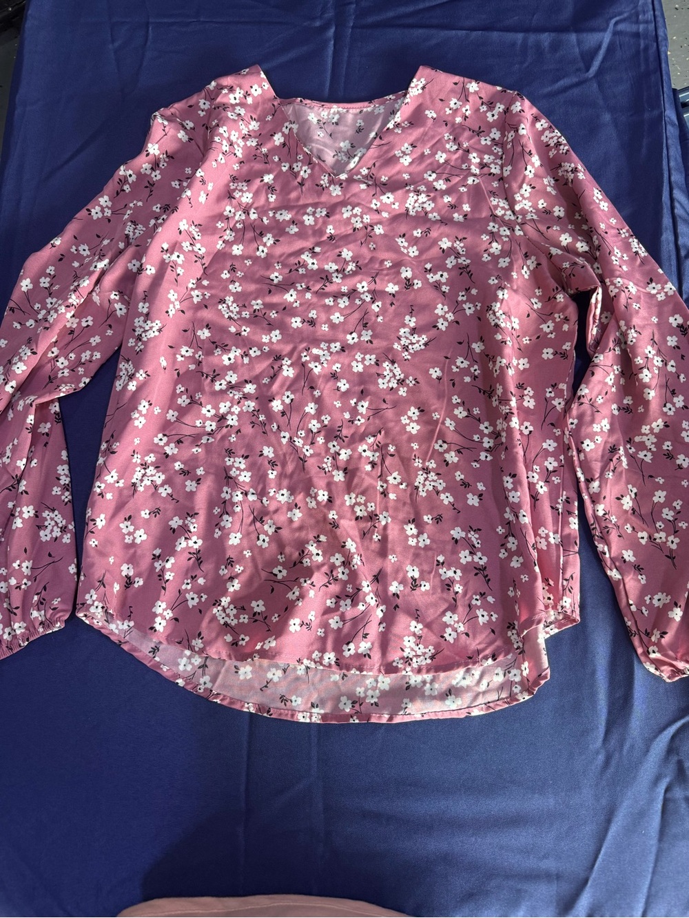 SHEIN Pink Floral V-Neck Long Sleeve Blouse